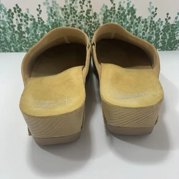 Dansko Nubuck Leather Tan Professional Comfort Clogs Size 40 EU/9.5-10 US Women - Picture 12 of 14